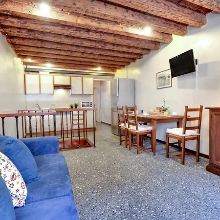 Peggy Guggenheim * ヴェネツィア